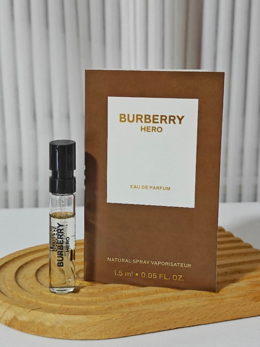 New Burberry Hero EDP Sample Spray 1.5 ml/ 0.05 oz